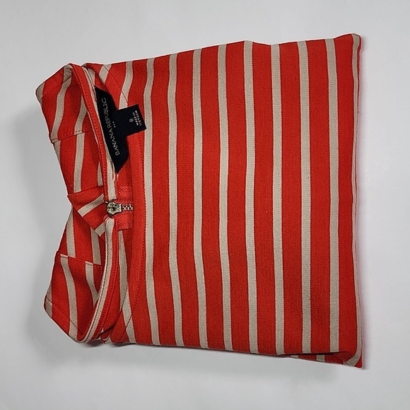 BANANA REPUBLIC  SHORT SLEEVE BLOUSE/ SIZE  8 - Picture 11 of 12